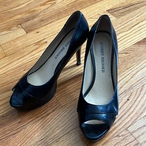 Audrey Brooke Black Open Toed Heels Women’s 6.5